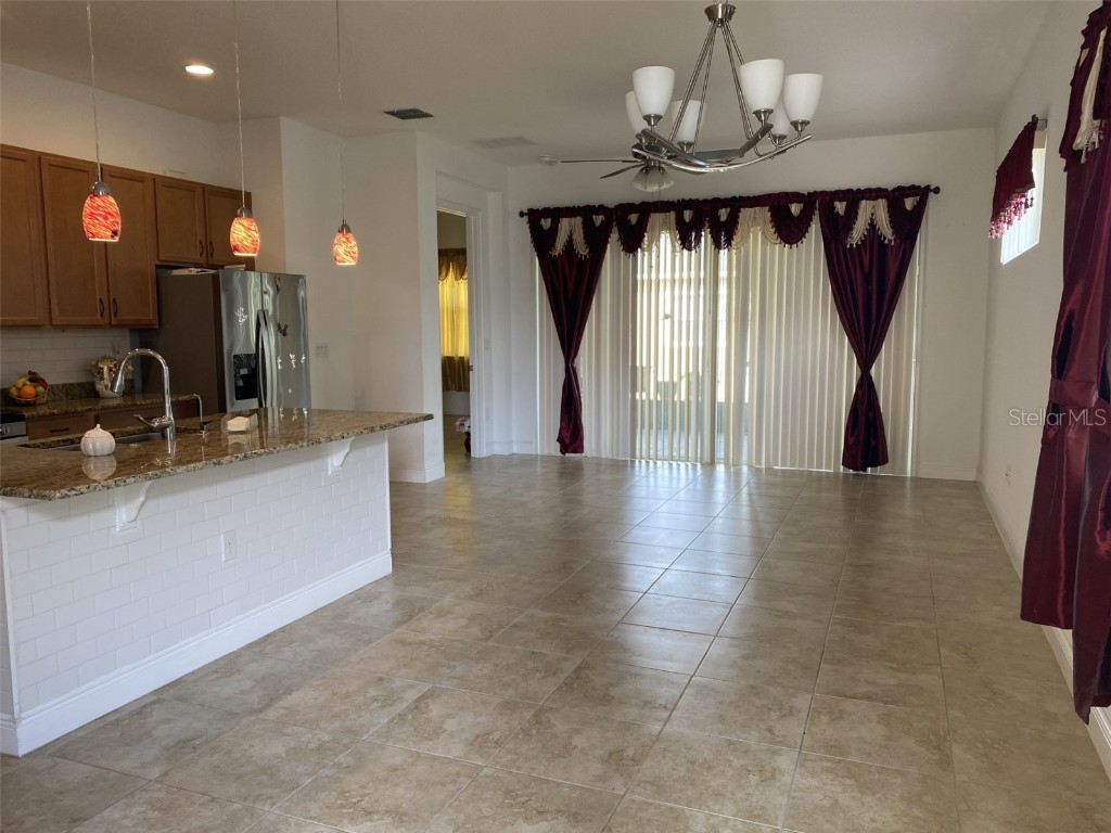 2410 Datura Loop Saint Cloud FL 34772 S5103150 image6