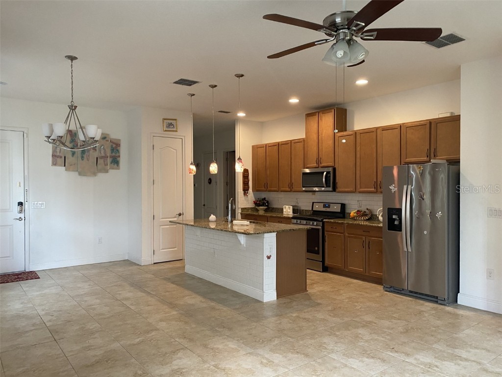 2410 Datura Loop Saint Cloud FL 34772 S5103150 image7