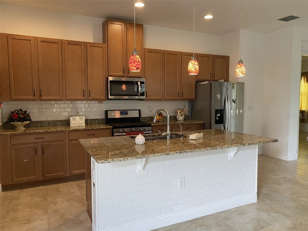 2410 Datura Loop Saint Cloud FL 34772 S5103150 image9