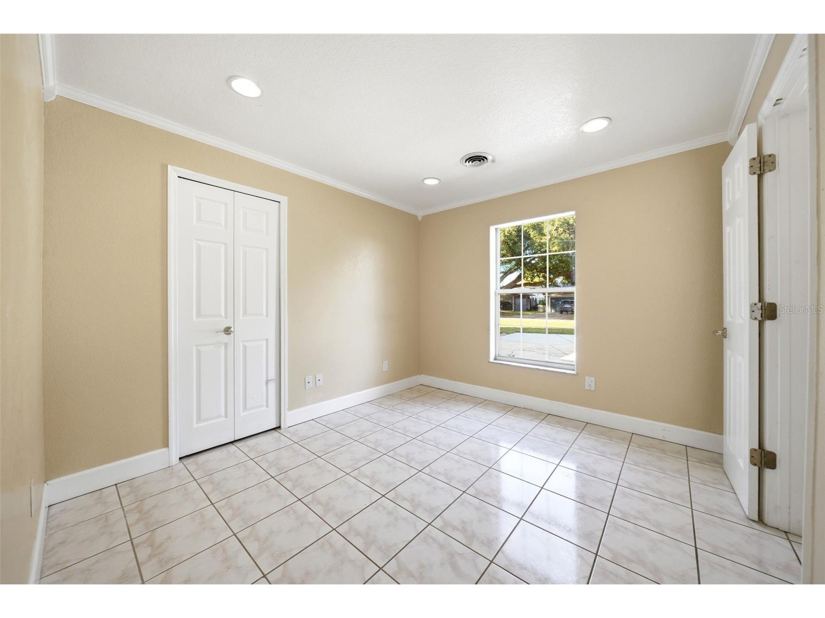 2410 Dellwood Drive Orlando FL 32806 O6359955 image20