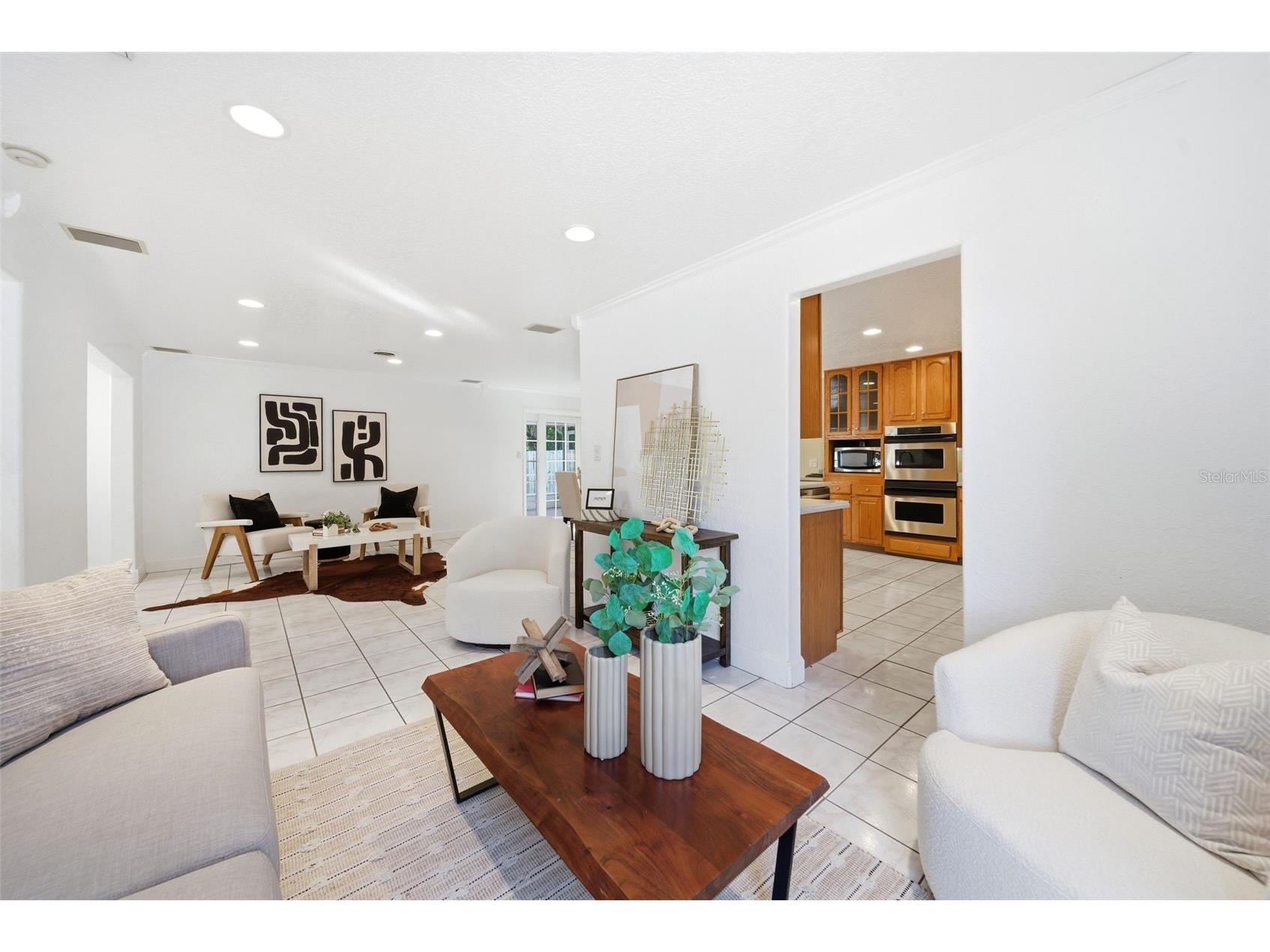 2410 Dellwood Drive Orlando FL 32806 O6359955 image5