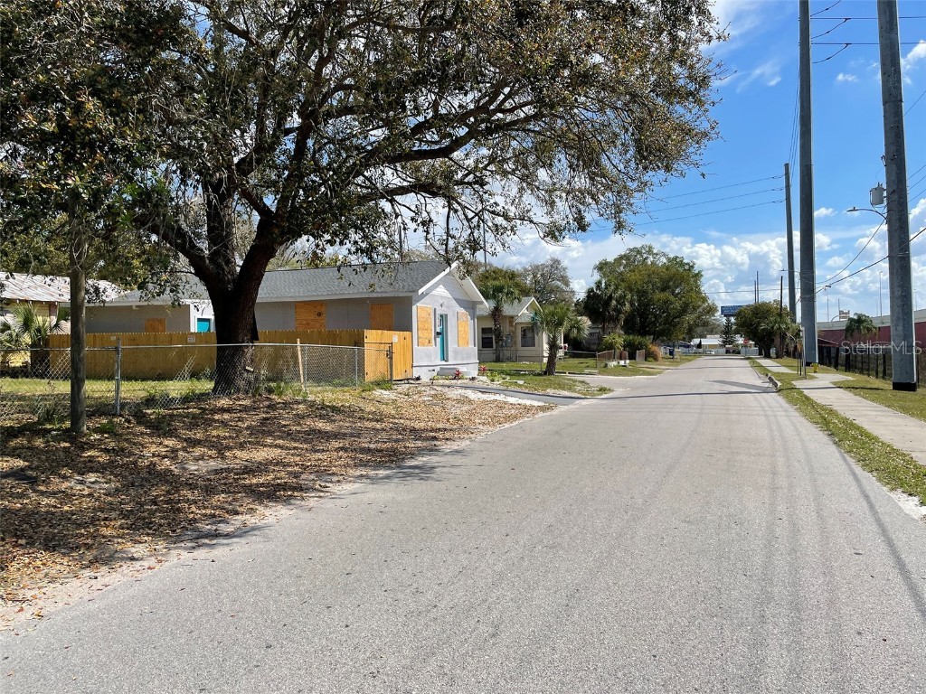 2410 E 15th Avenue Tampa FL 33605 T3358715 image1