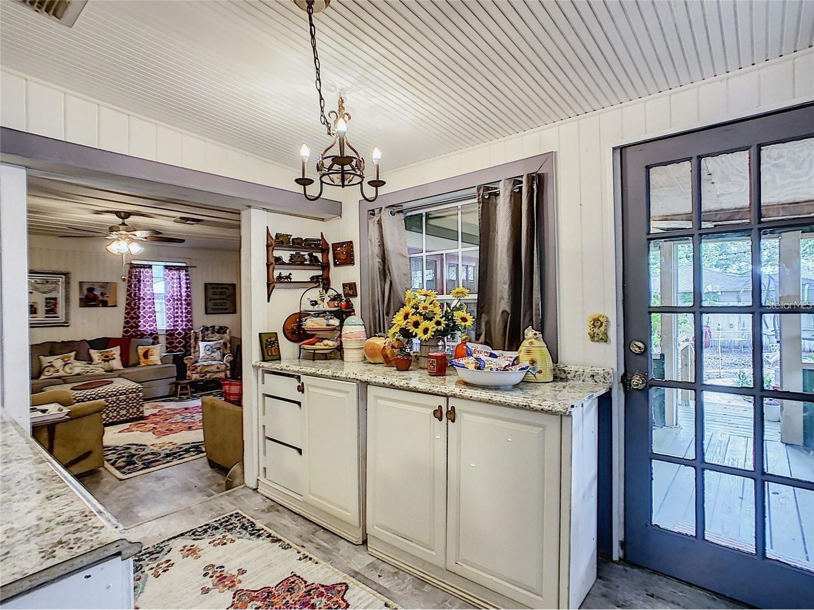 2410 E Church Street Orlando FL 32803 O6288720 image9