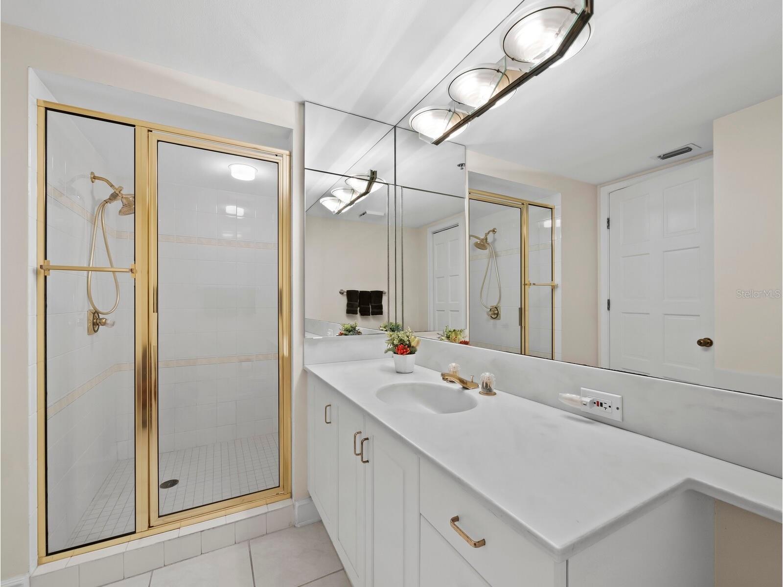 2410 Harbourside Drive #131 Longboat Key FL 34228 - SARASOTA BAY A4693248 image30