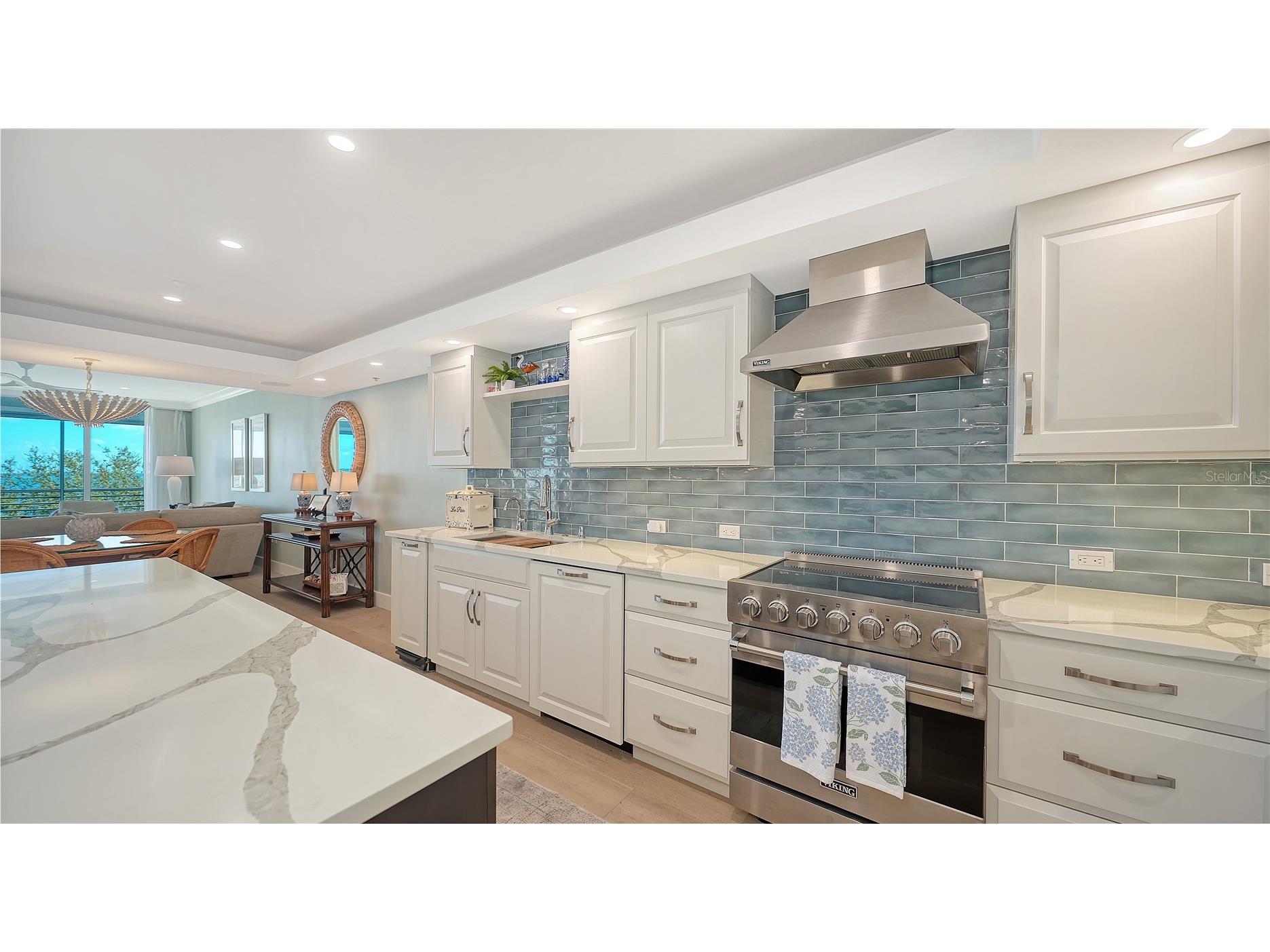 2410 Harbourside Drive #142 Longboat Key FL 34228 A4685398 image16