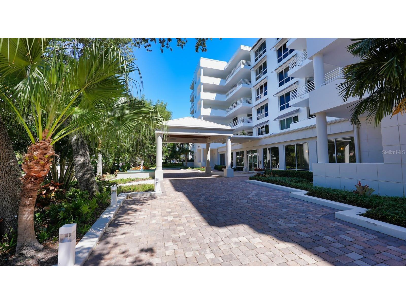 2410 Harbourside Drive #142 Longboat Key FL 34228 A4685398 image2
