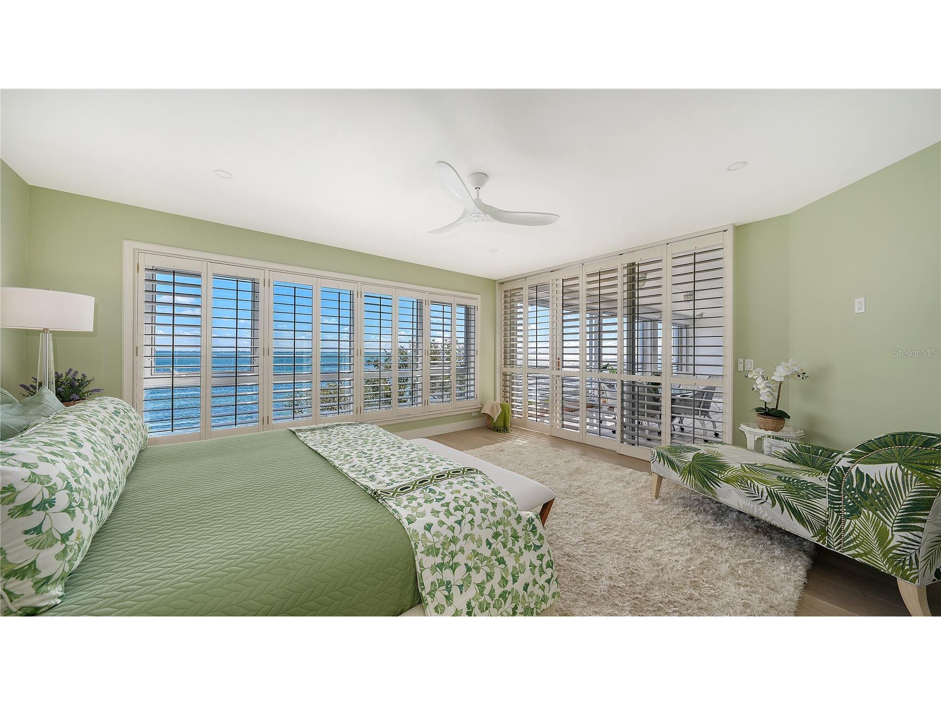 2410 Harbourside Drive #142 Longboat Key FL 34228 A4685398 image26