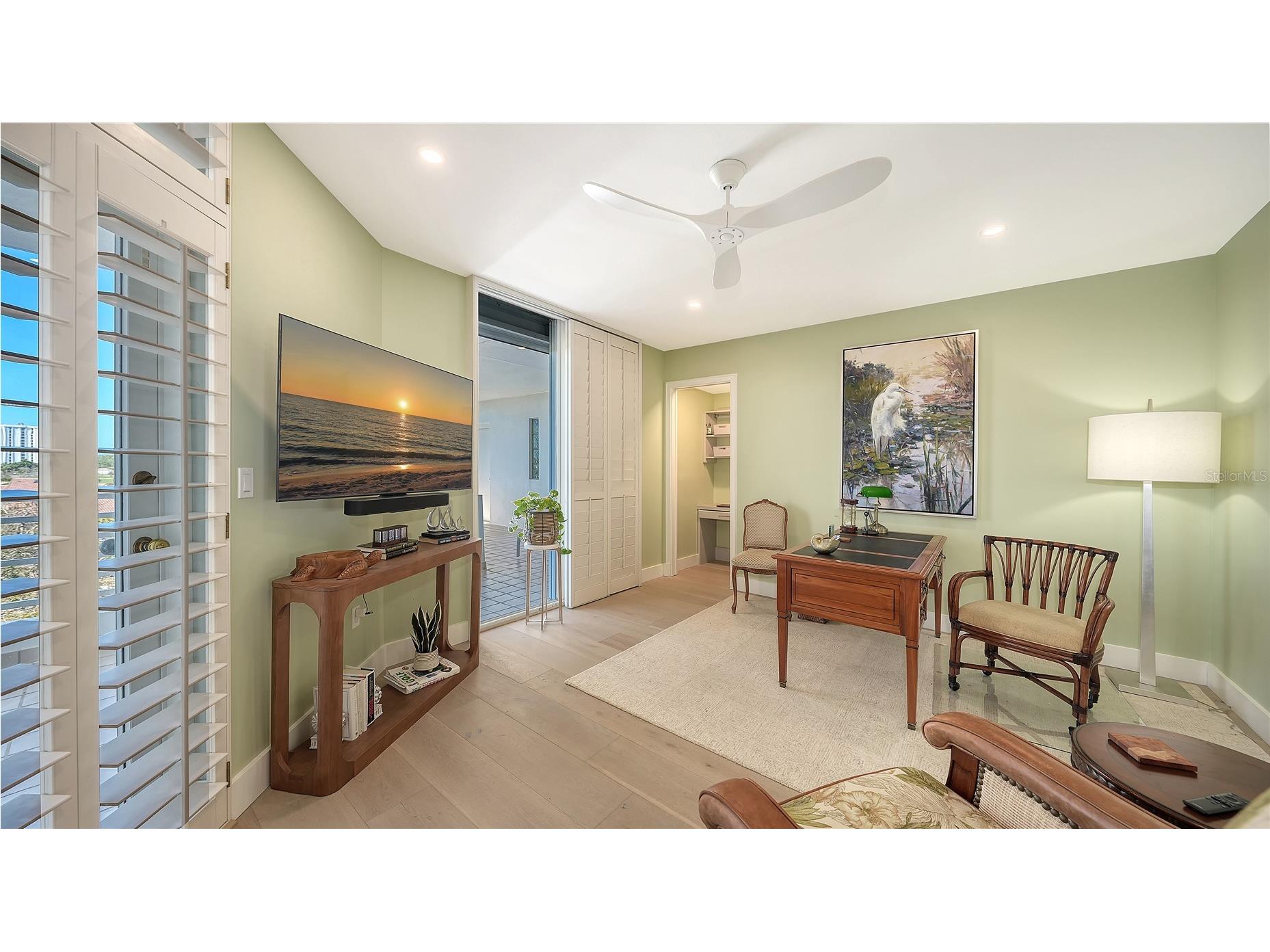 2410 Harbourside Drive #142 Longboat Key FL 34228 A4685398 image36