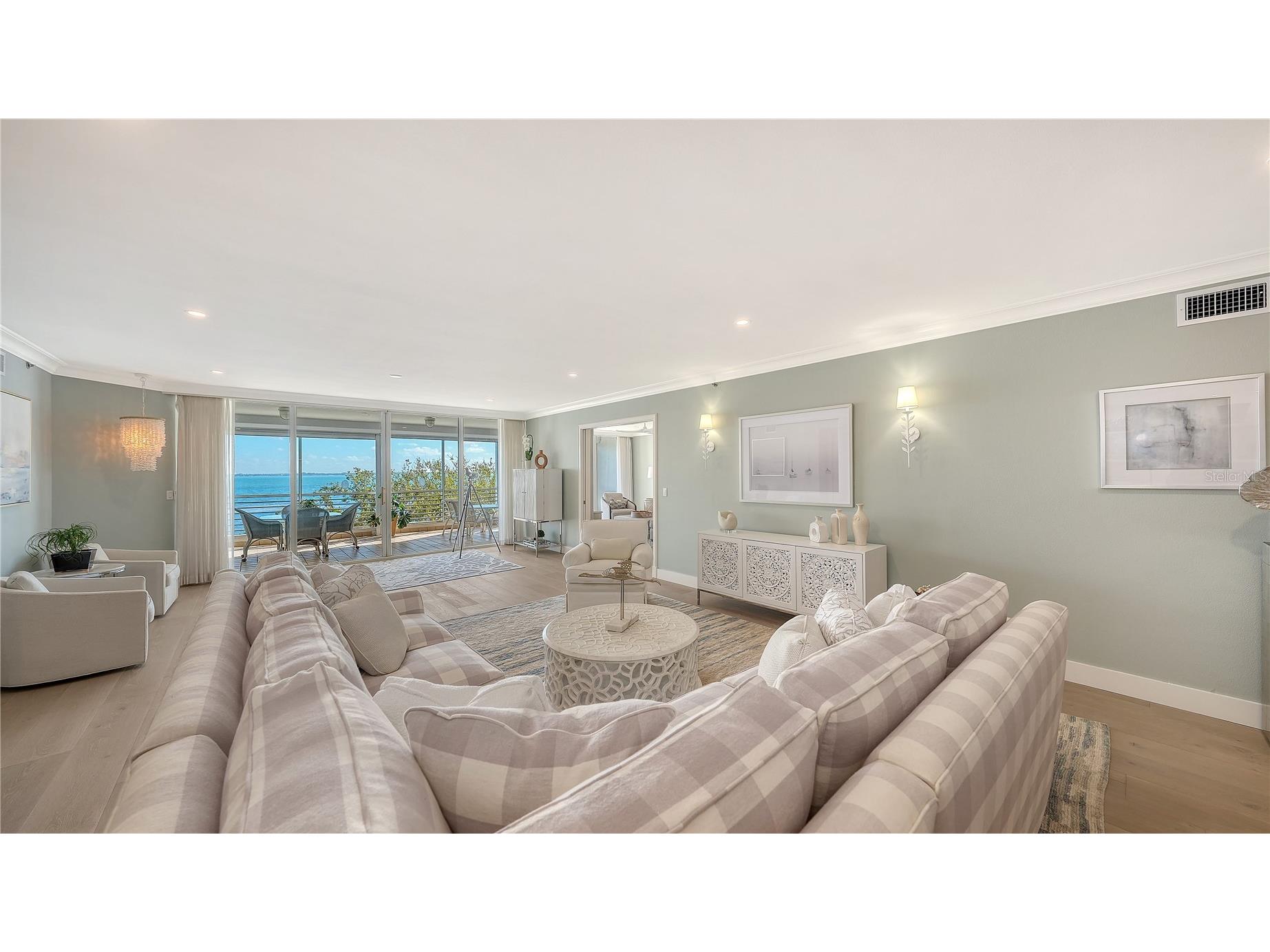 2410 Harbourside Drive #142 Longboat Key FL 34228 A4685398 image4