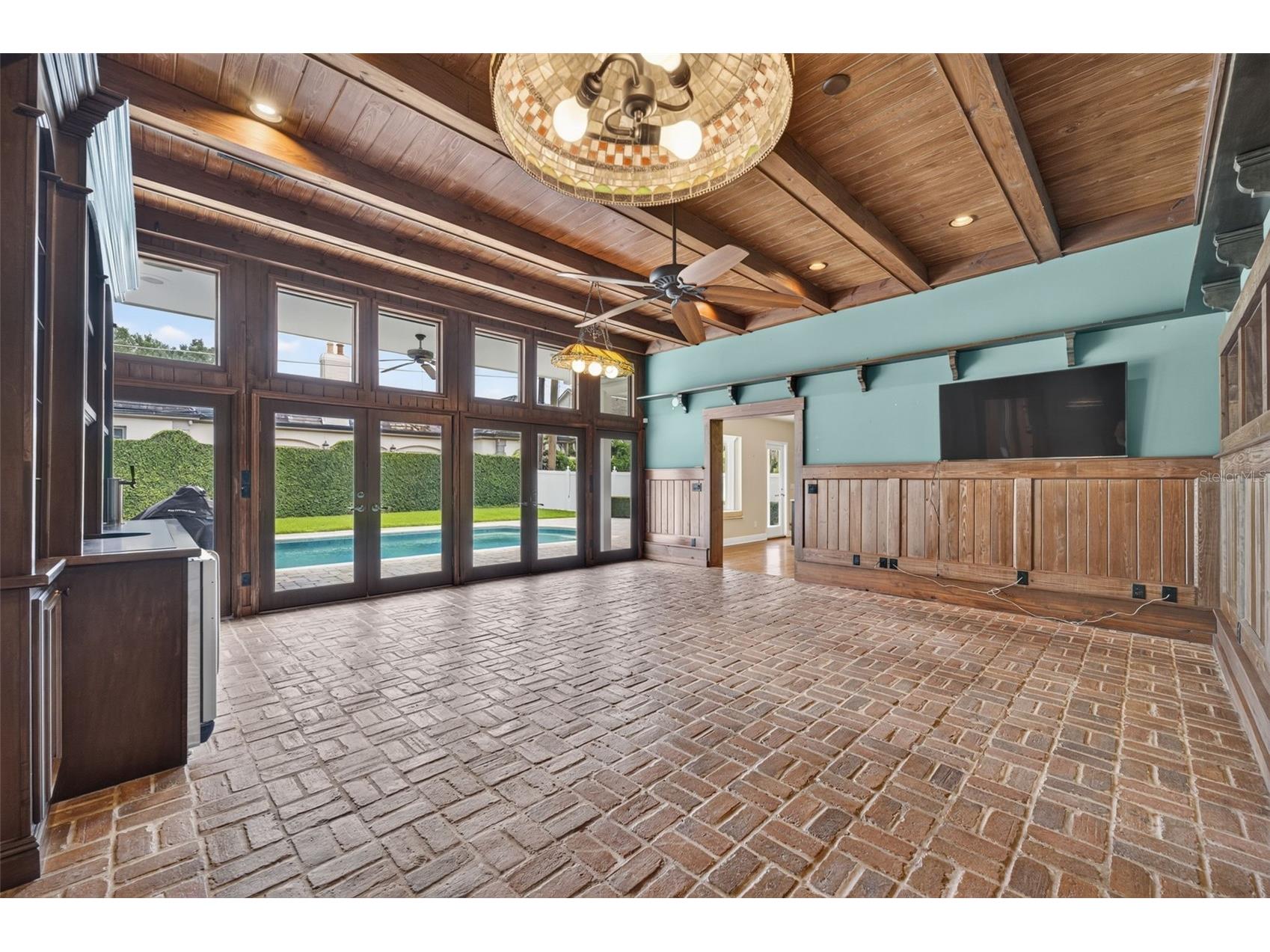 2410 Lake Shore Drive Orlando FL 32803 O6424495 image16