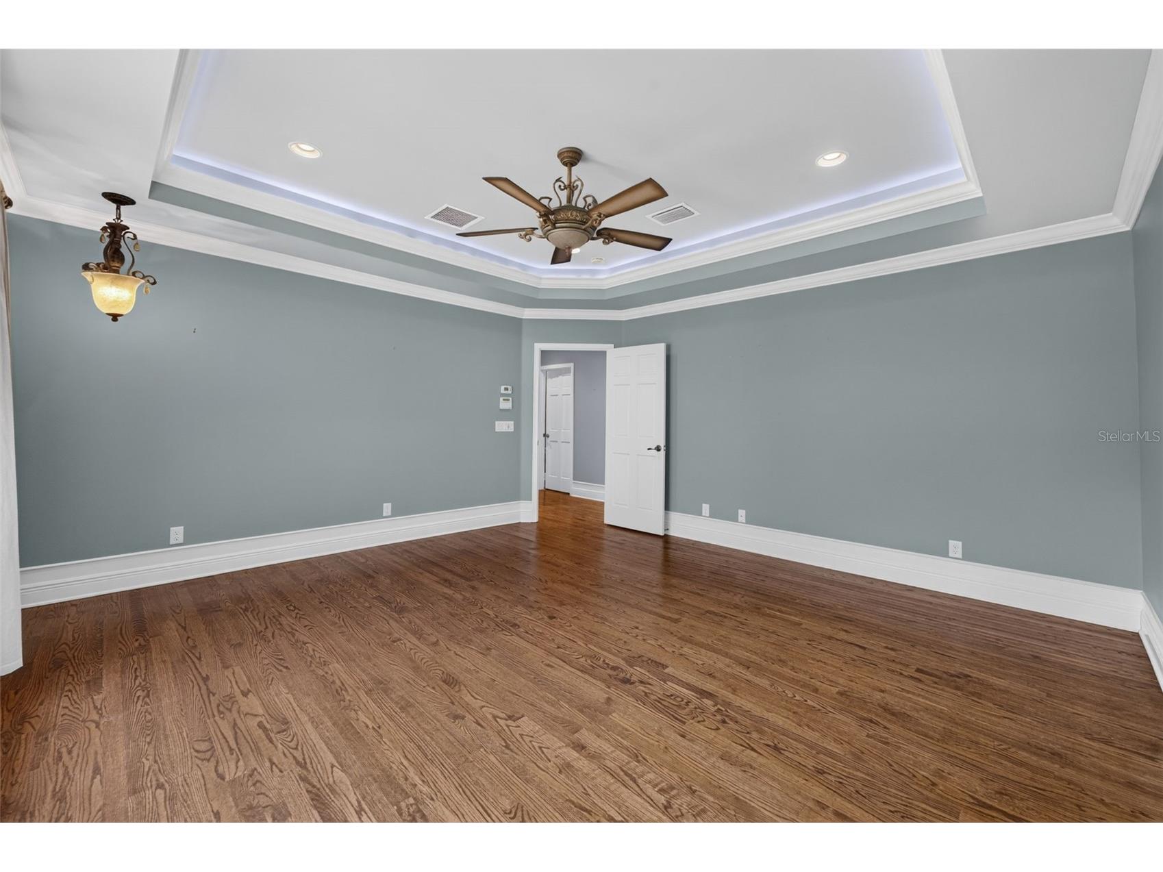 2410 Lake Shore Drive Orlando FL 32803 O6424495 image19