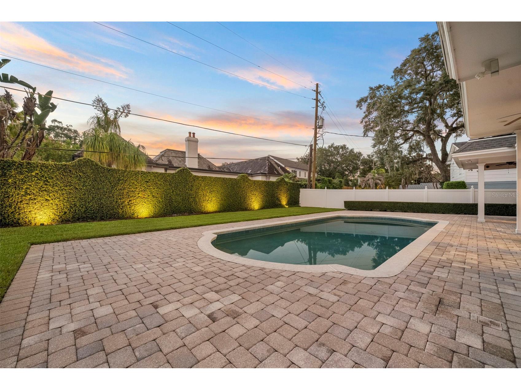 2410 Lake Shore Drive Orlando FL 32803 O6424495 image32