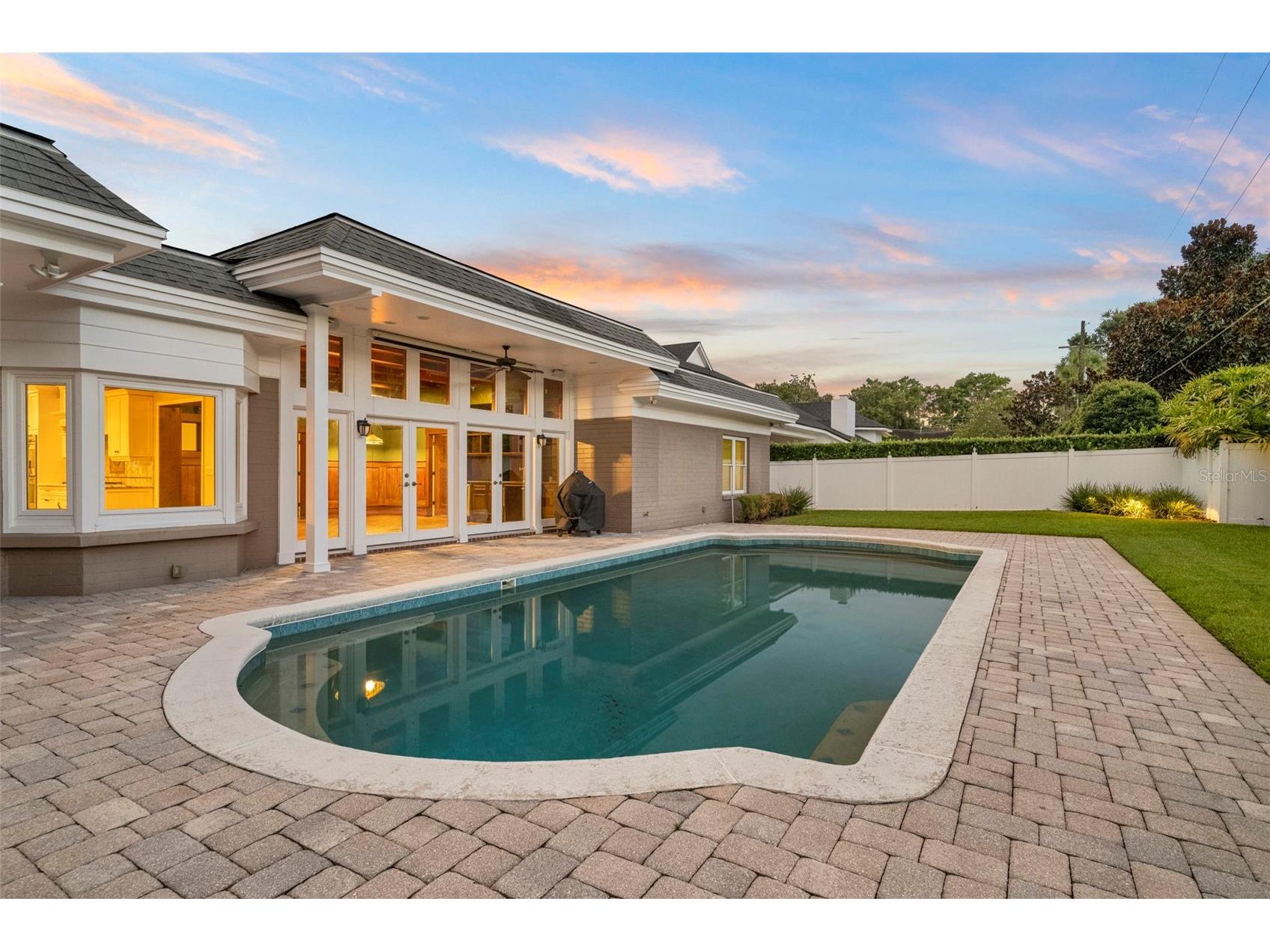 2410 Lake Shore Drive Orlando FL 32803 O6424495 image33