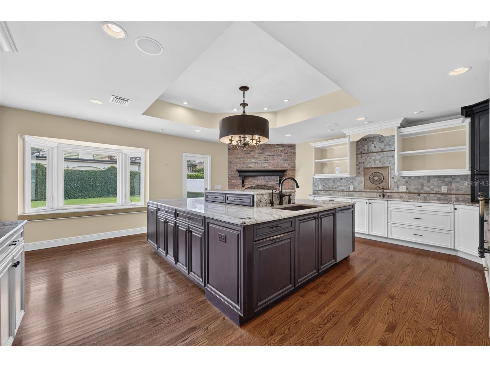 2410 Lake Shore Drive Orlando FL 32803 O6424495 image9