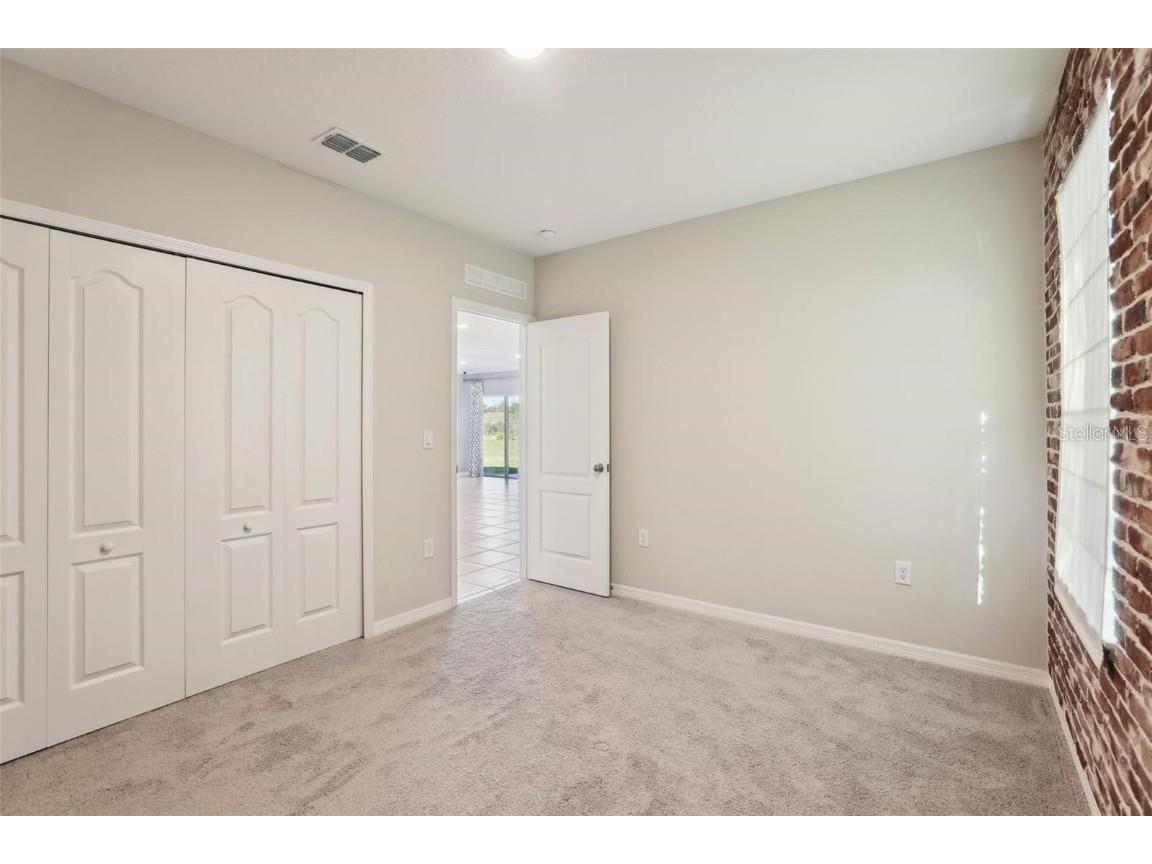 2410 Park Avenue Indian Lake Estates FL 33855 L4952024 image17