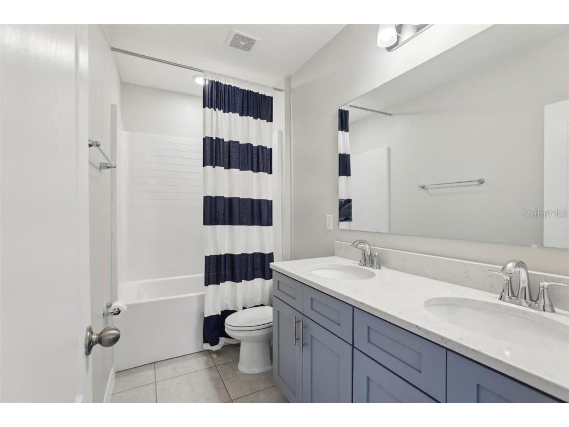 2410 Park Avenue Indian Lake Estates FL 33855 L4952024 image18