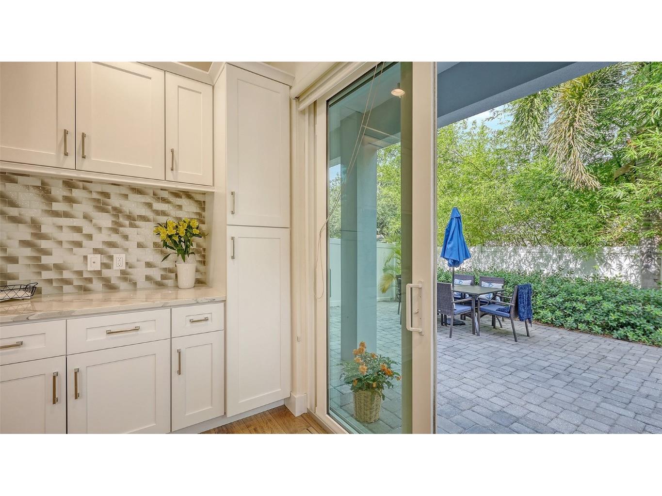 2410 Prospect Street Sarasota FL 34239 A4656811 image40