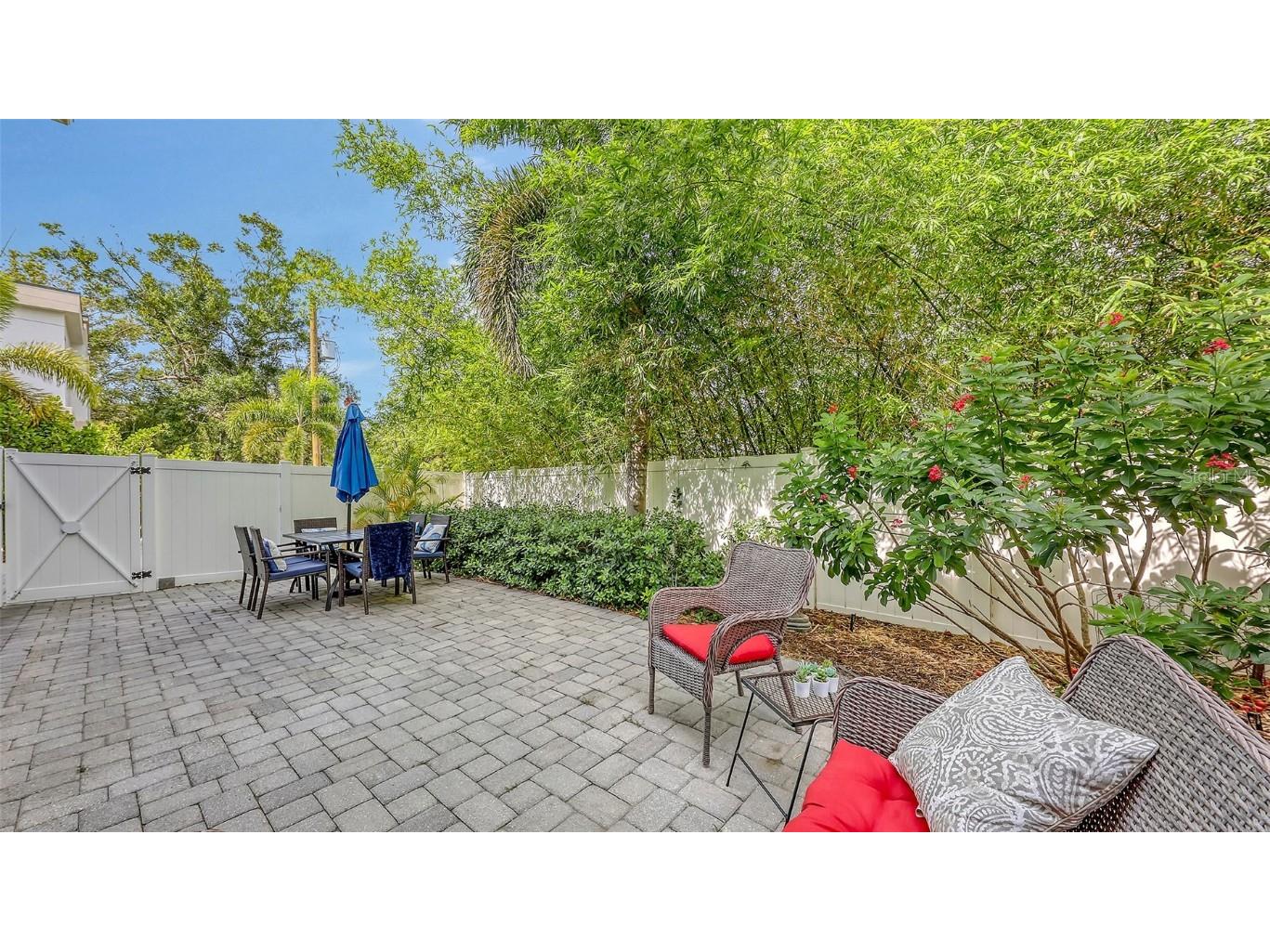 2410 Prospect Street Sarasota FL 34239 A4656811 image42