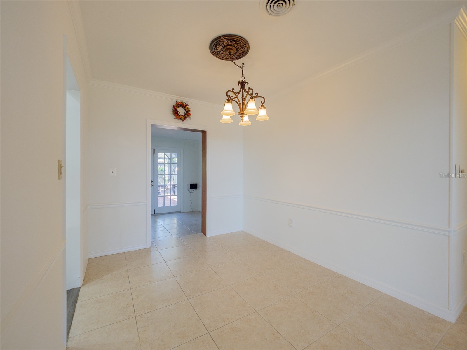 2410 Riverside Drive E Bradenton FL 34208 - MANATEE RIVER A4699450 image13