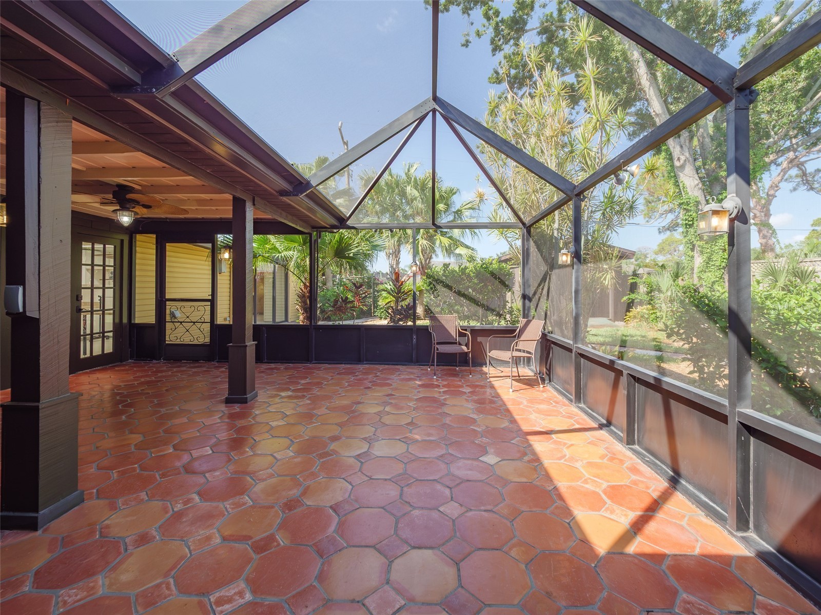2410 Riverside Drive E Bradenton FL 34208 - MANATEE RIVER A4699450 image36