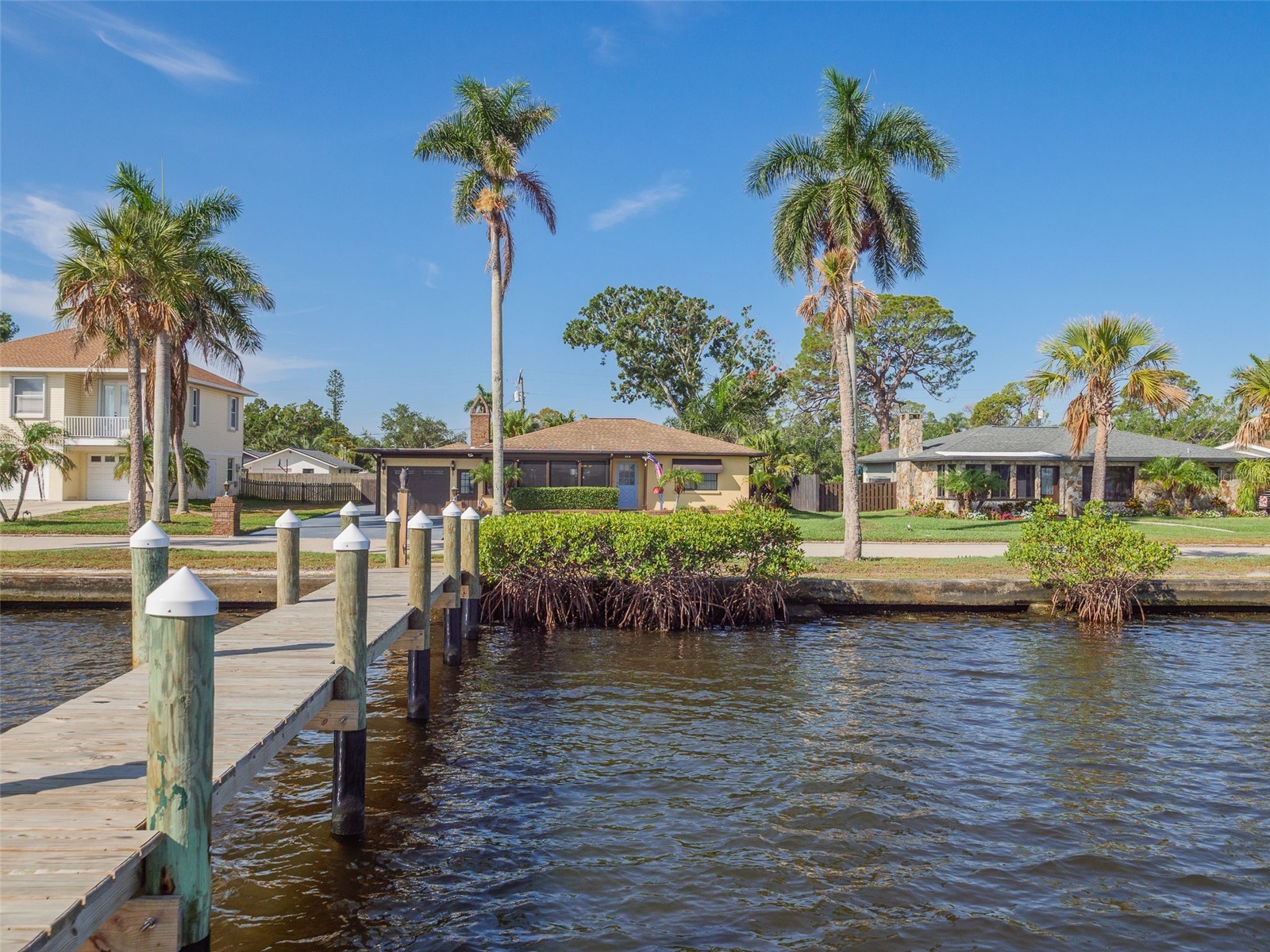 2410 Riverside Drive E Bradenton FL 34208 - MANATEE RIVER A4699450 image6
