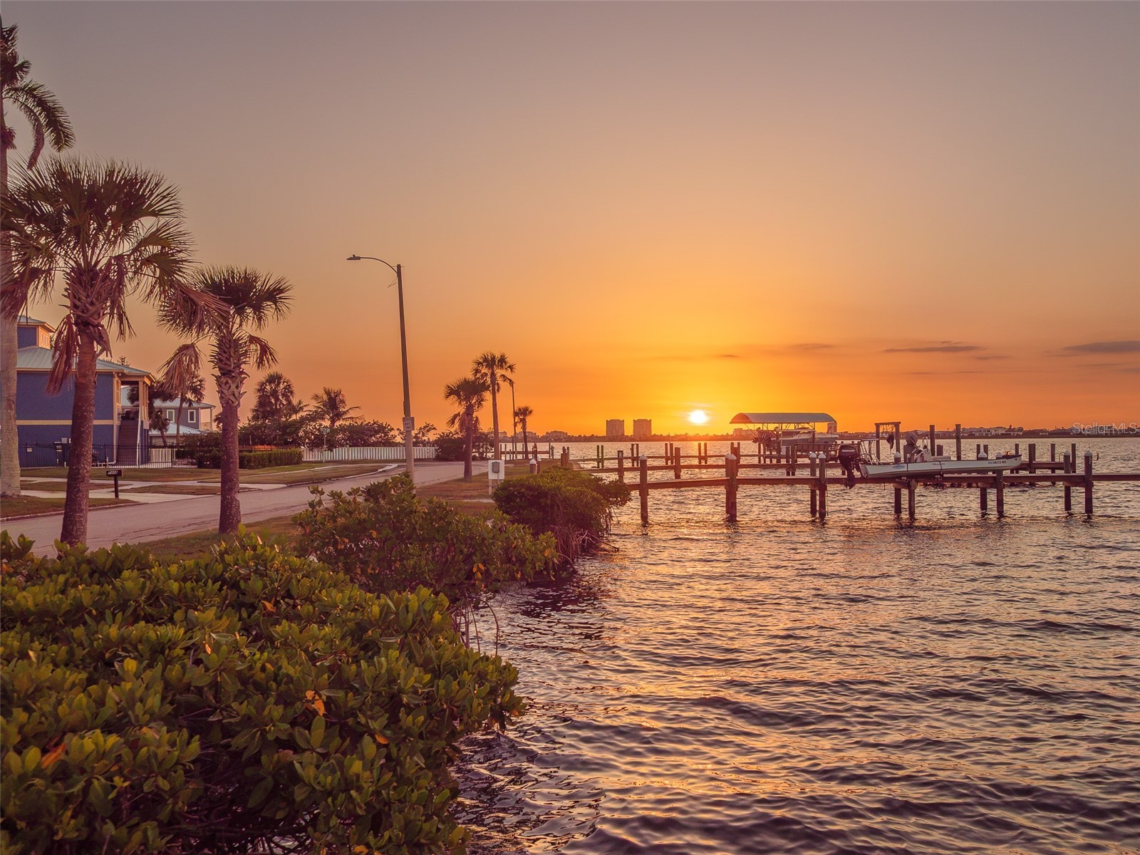 2410 Riverside Drive E Bradenton FL 34208 - MANATEE RIVER A4699450 image77