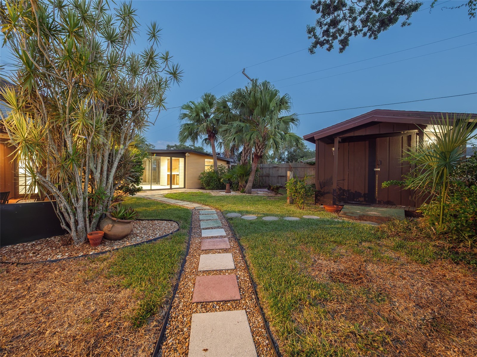 2410 Riverside Drive E Bradenton FL 34208 - MANATEE RIVER A4699450 image81