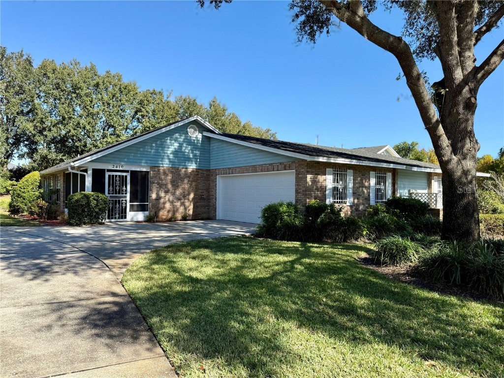2410 S Glen Eagles Drive Deland FL 32724 V4945919 image2
