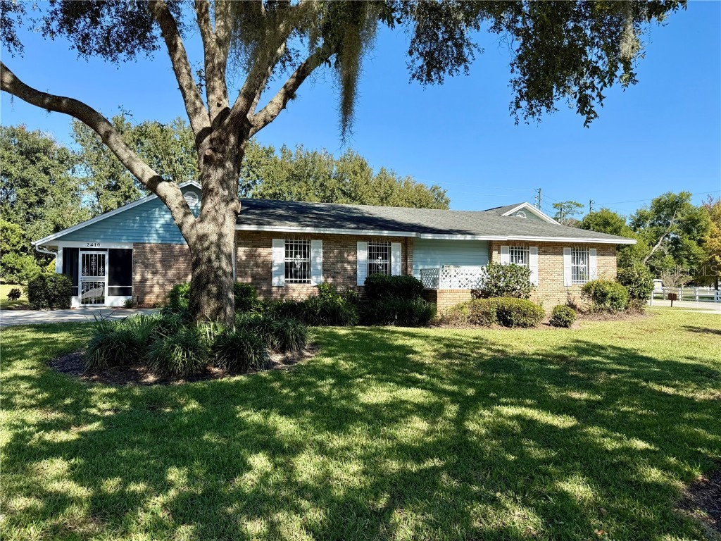 2410 S Glen Eagles Drive Deland FL 32724 V4945919 image3