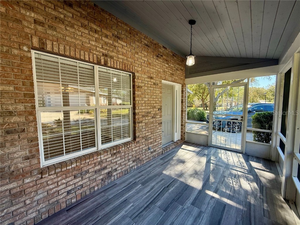 2410 S Glen Eagles Drive Deland FL 32724 V4945919 image4