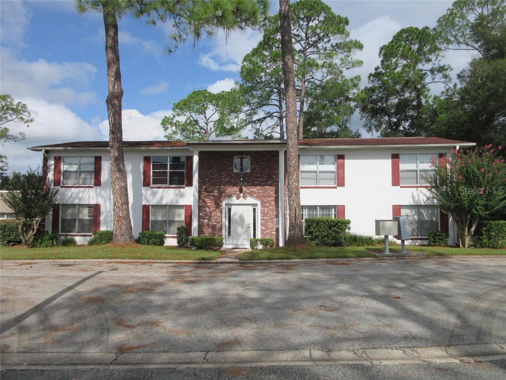 2410 SE 16th Ave #H Ocala FL 34471 OM667802 image1