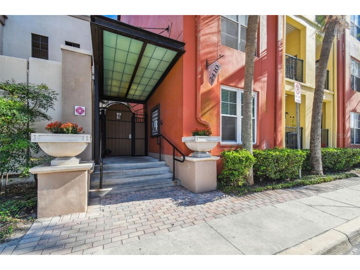 2410 W Azeele Street #226 Tampa FL 33609 T3451460 image1