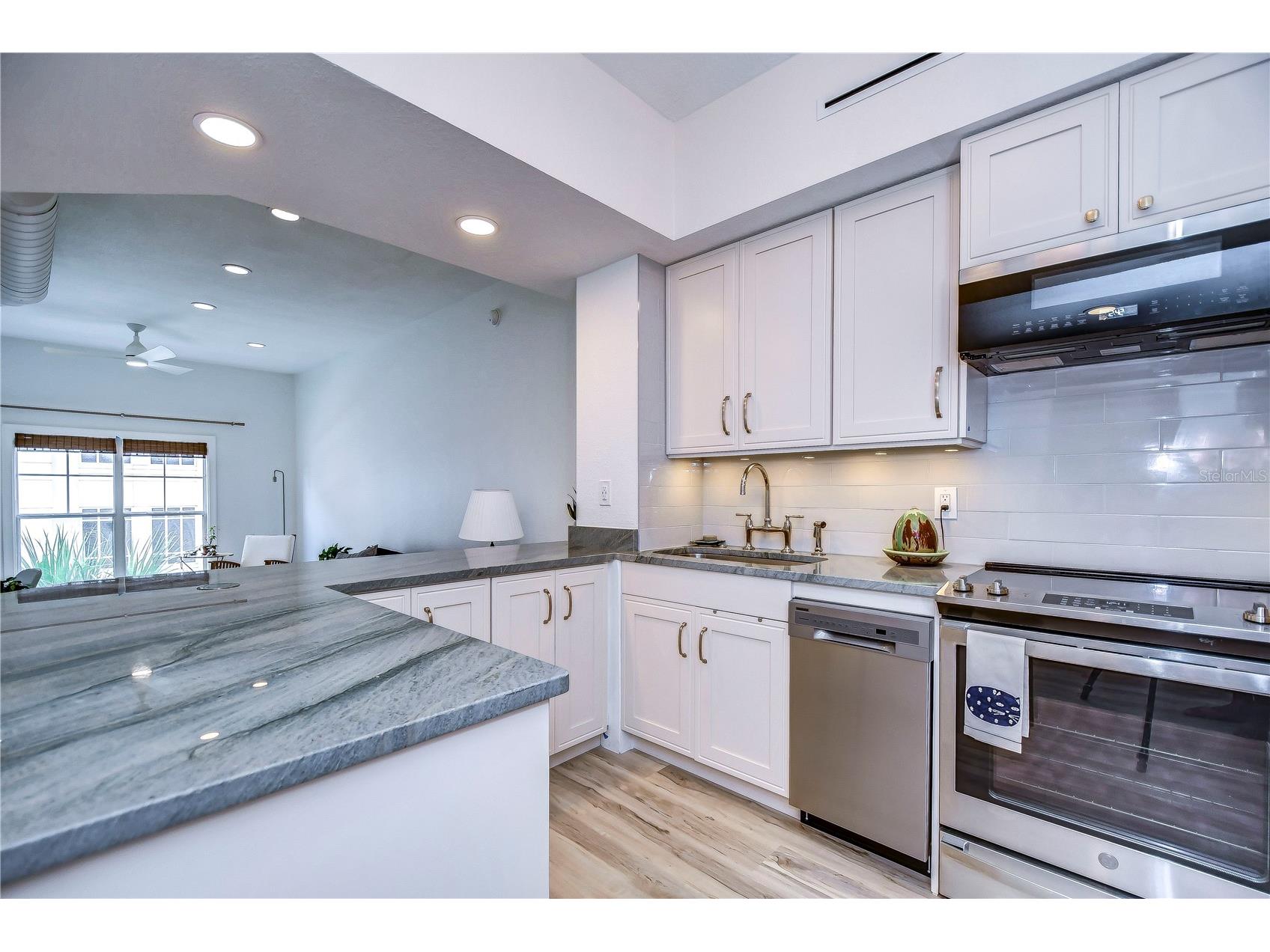 2410 W Azeele Street #234 Tampa FL 33609 TB8487709 image9