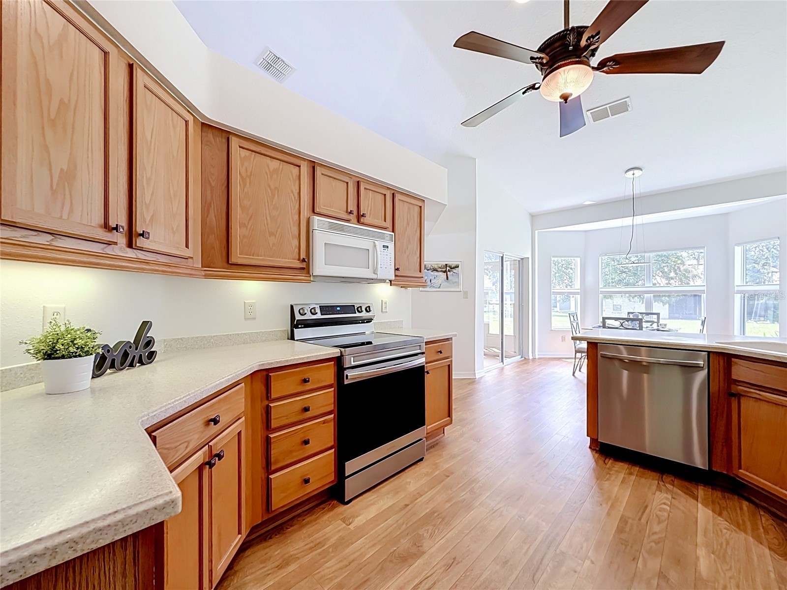 24100 Peekskill Street Leesburg FL 34748 G5115456 image11