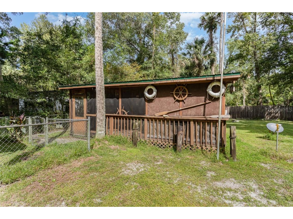 24103 Indigo Road Astor FL 32102 O6143145 image1