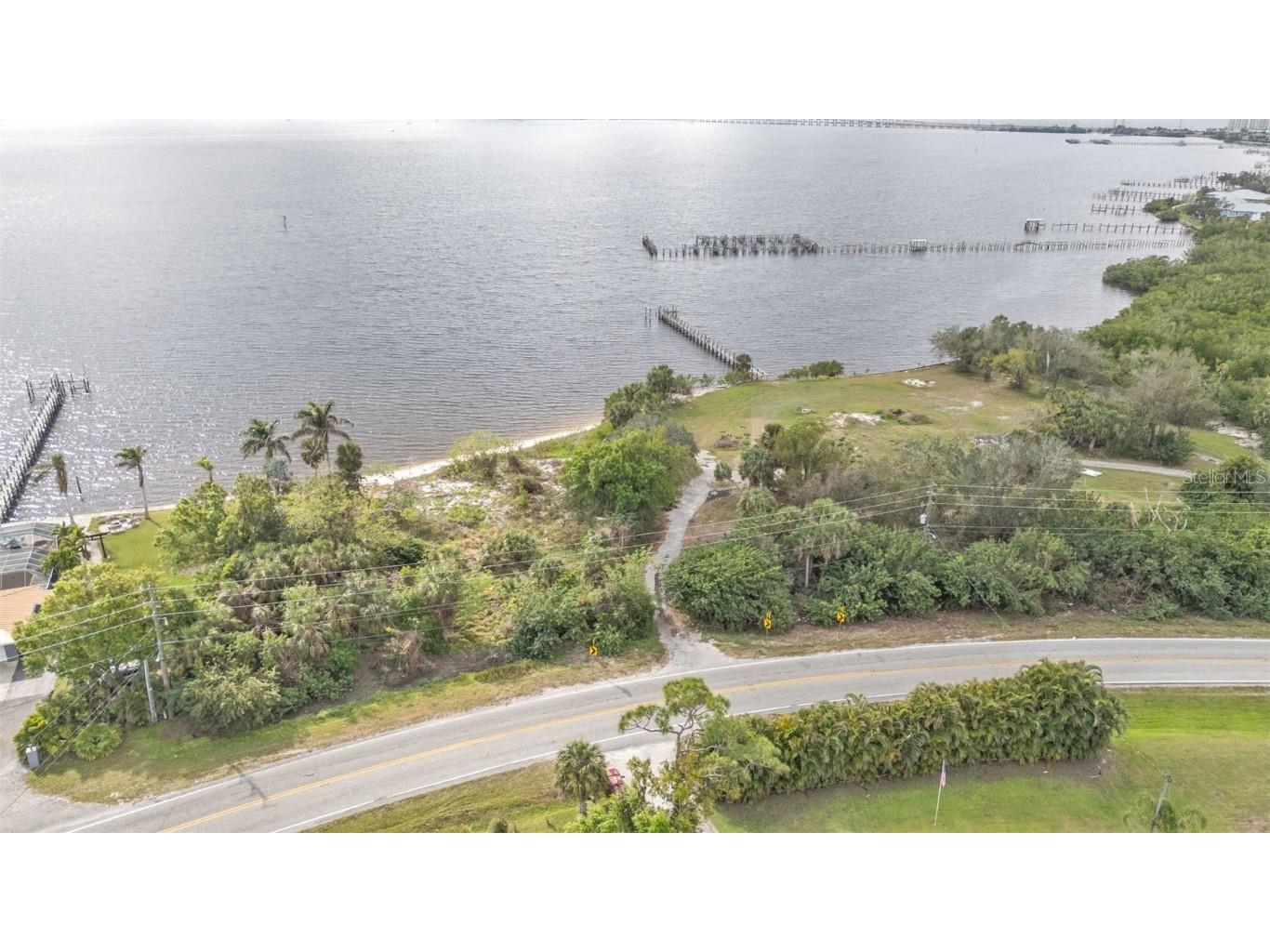 24105 Harborview Road Punta Gorda FL 33980 C7505426 image32