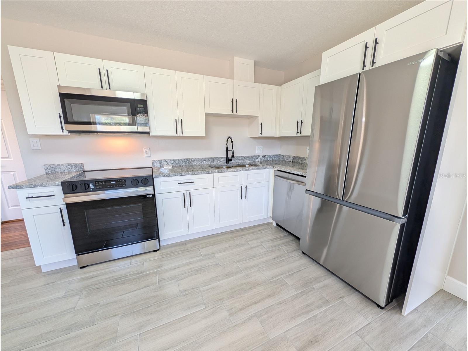 2411 45th Street S Saint Petersburg FL 33711 TB8465191 image9