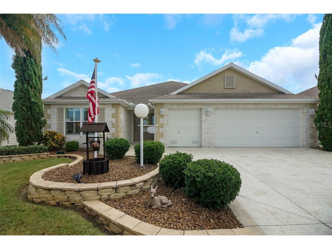 2411 Adelphi Avenue The Villages FL 32162 G5086208 image1