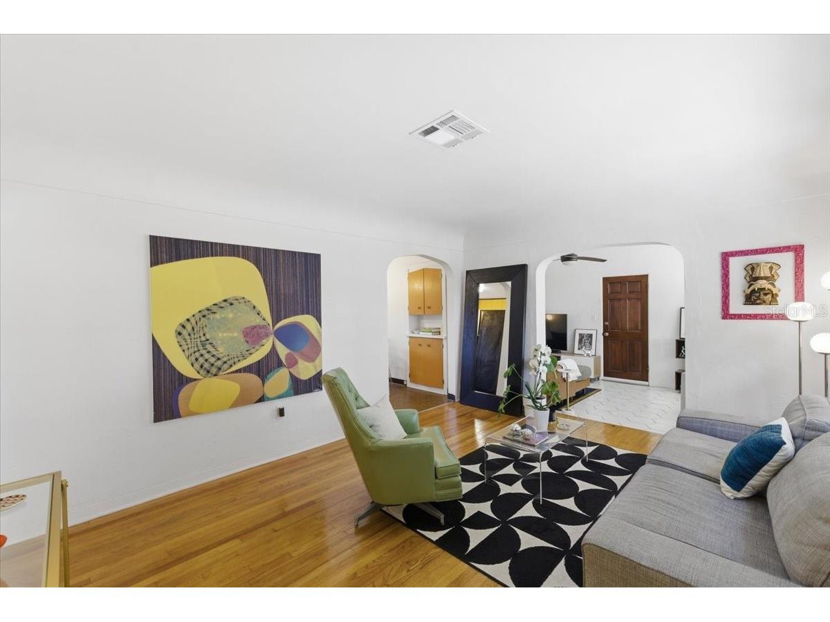 2411 Covina Way S Saint Petersburg FL 33712 TB8512801 image9