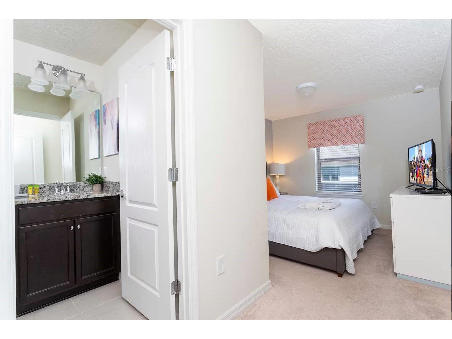 2411 Dubai Street Kissimmee FL 34747 O6398120 image15