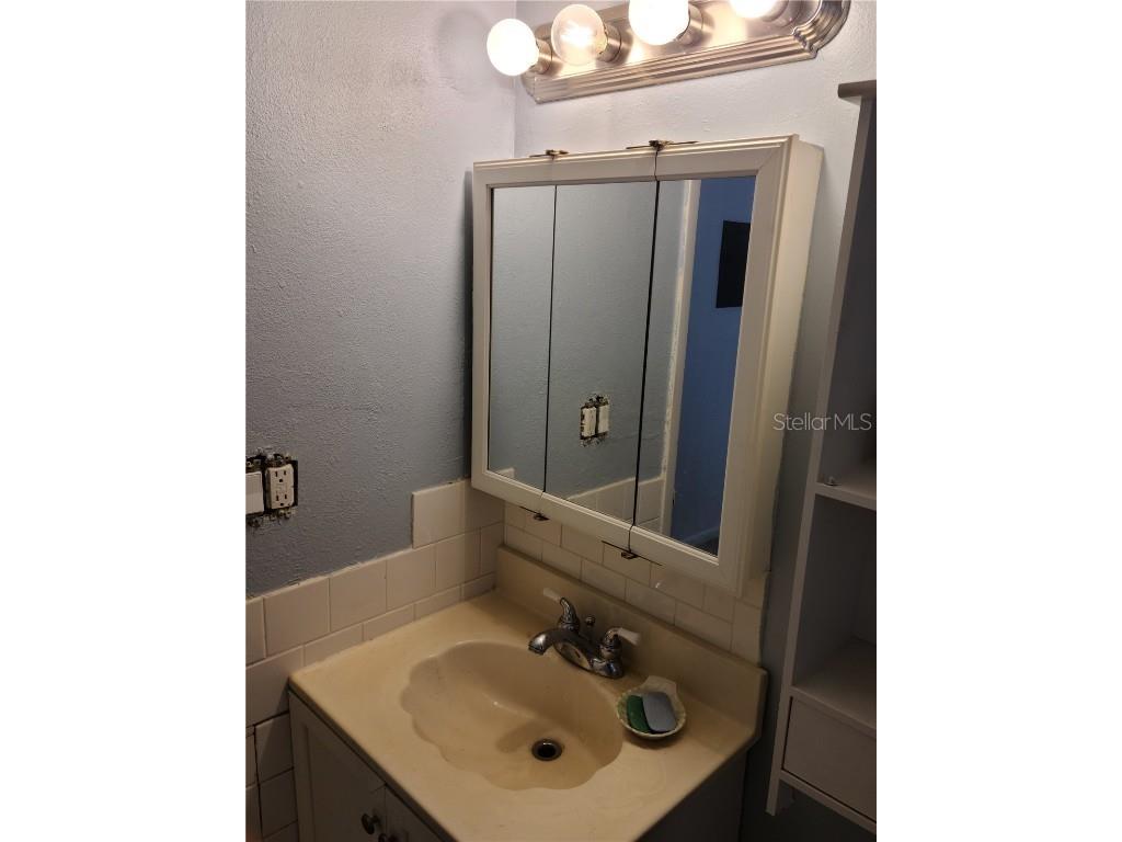 2411 Flamingo Boulevard #K6 Bradenton FL 34207 A4666427 image12