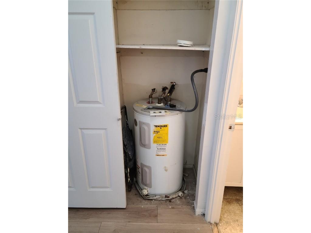 2411 Flamingo Boulevard #K6 Bradenton FL 34207 A4666427 image16