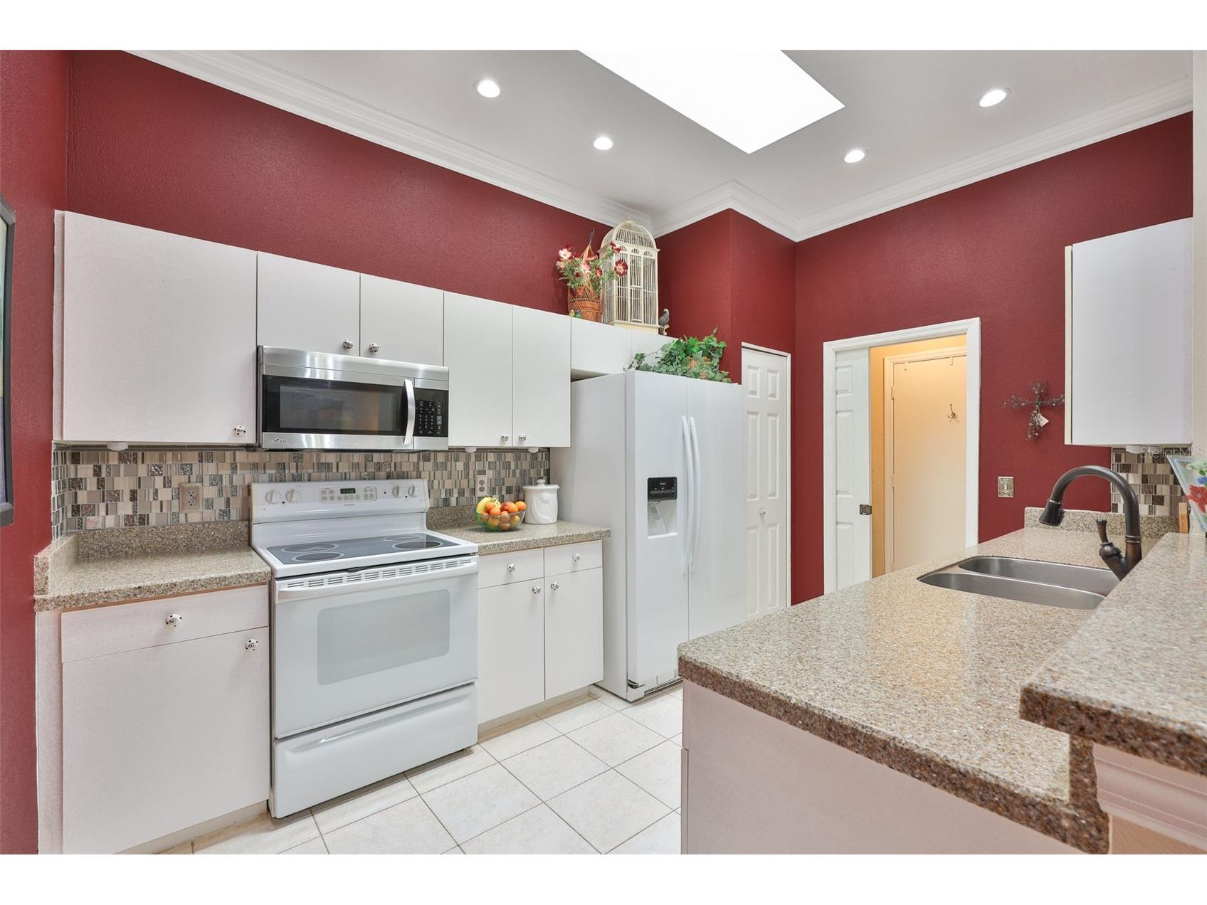 2411 New Haven Circle #70 Sun City Center FL 33573 TB8524067 image16