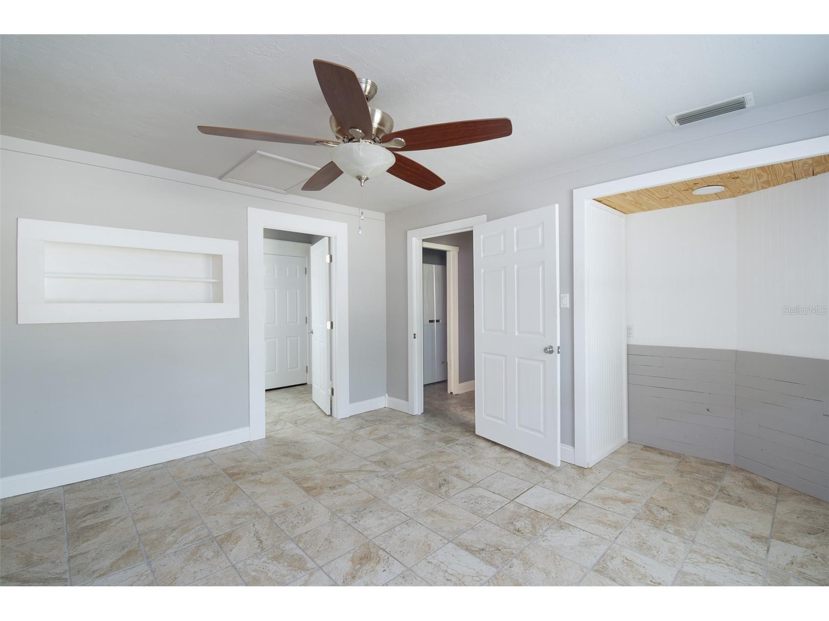2411 NW 54th Avenue Gainesville FL 32653 GC539620 image16