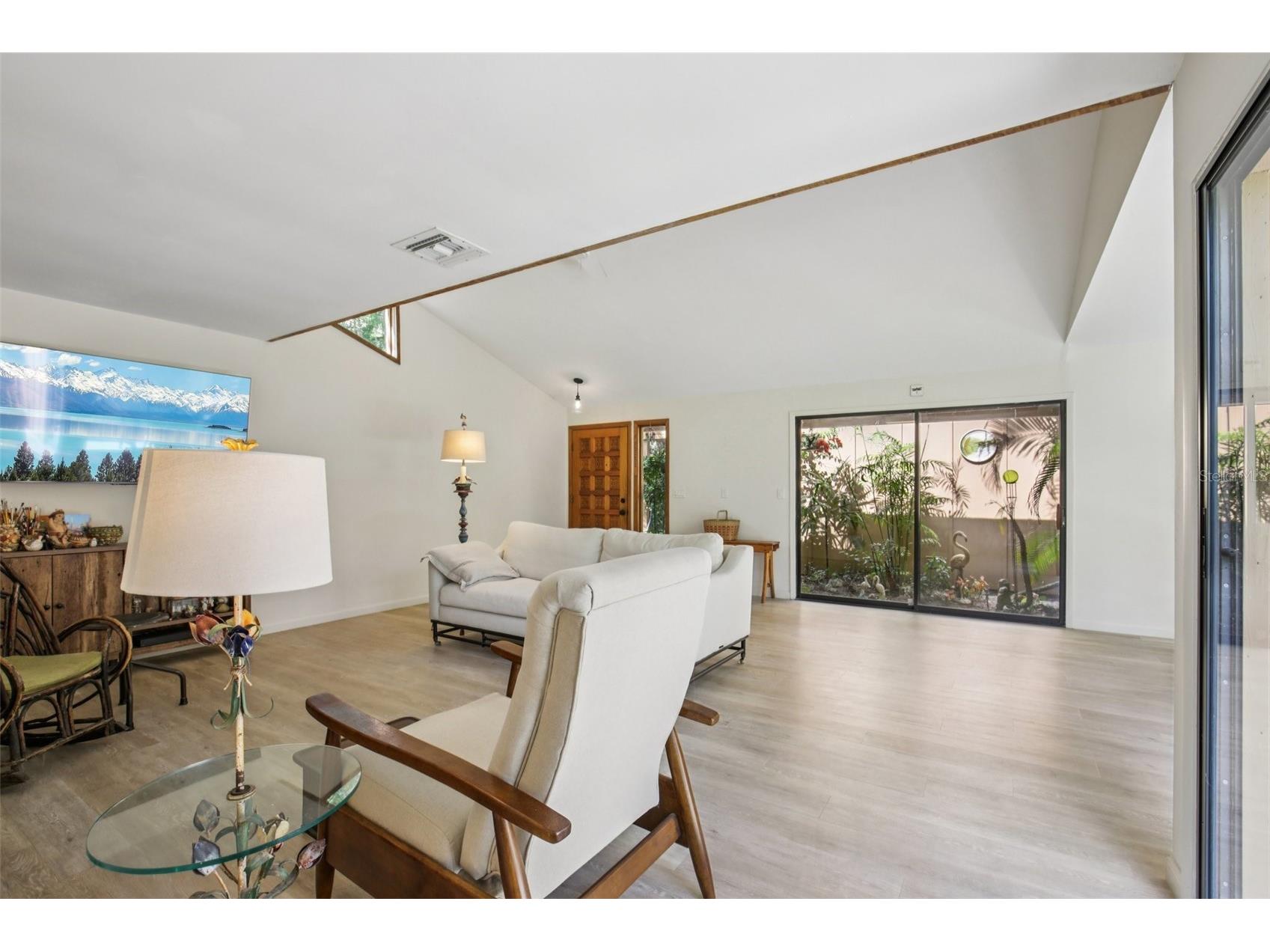 2411 Pheasant Ln Bradenton FL 34209 TB8484895 image10