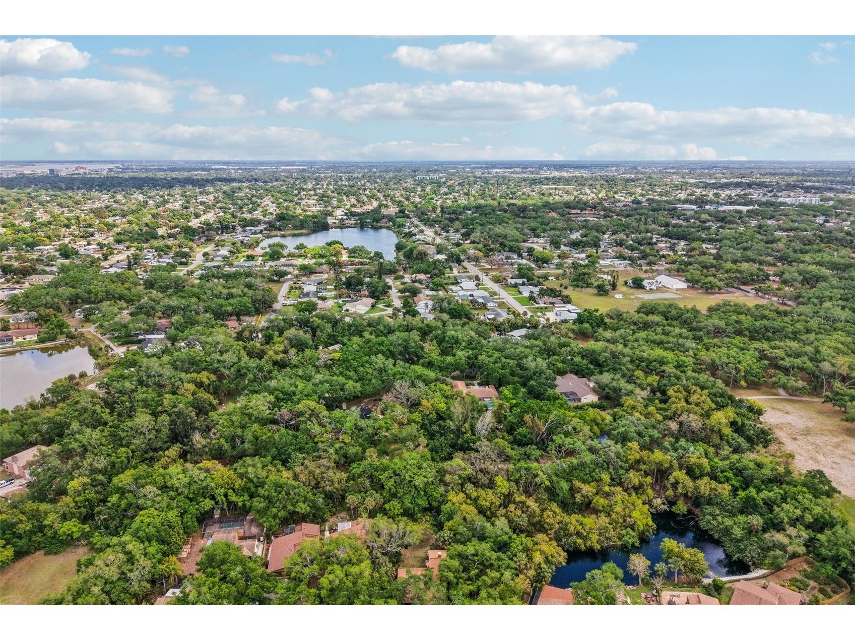 2411 Pheasant Ln Bradenton FL 34209 TB8484895 image53