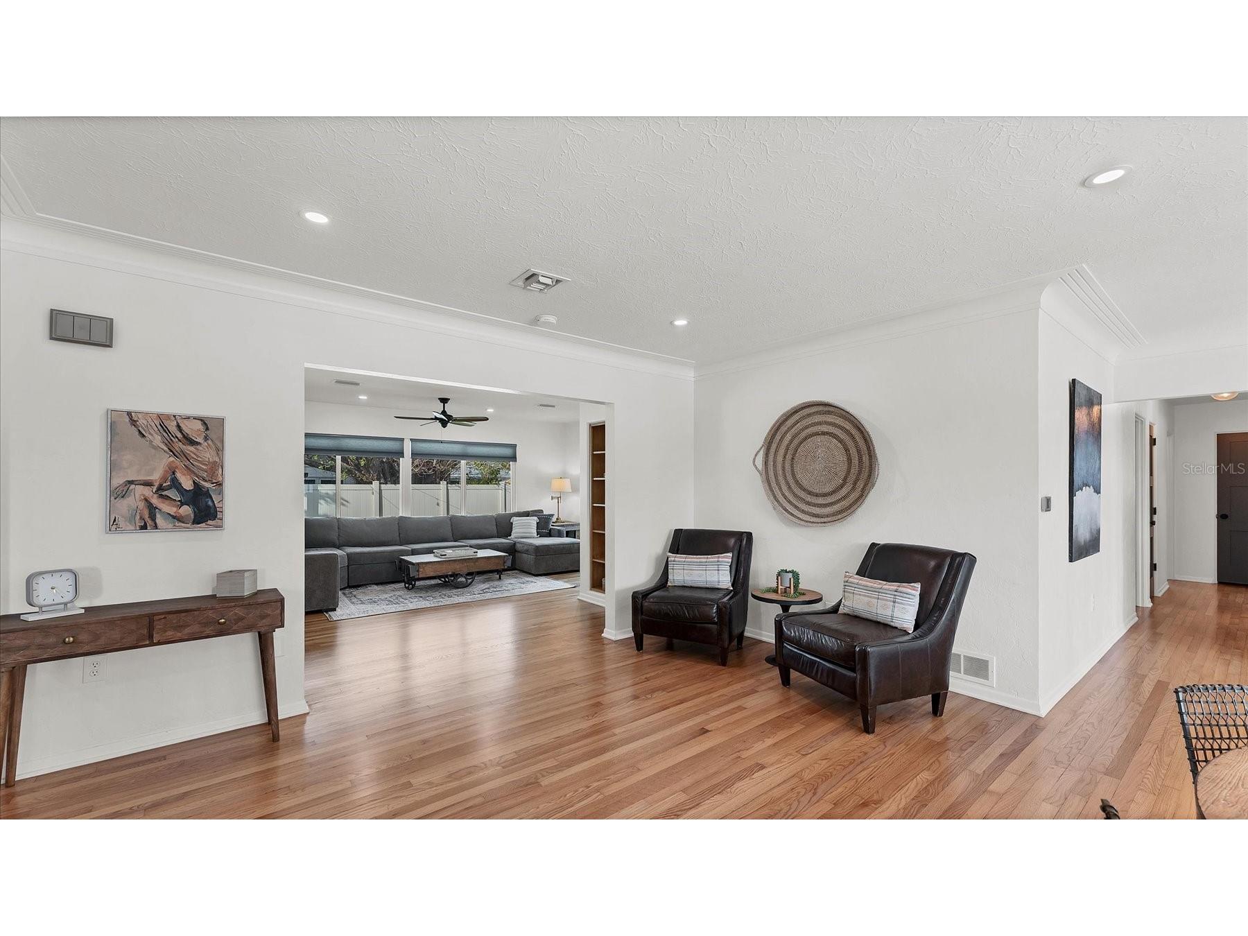 2411 Valencia Drive Sarasota FL 34239 A4683111 image20
