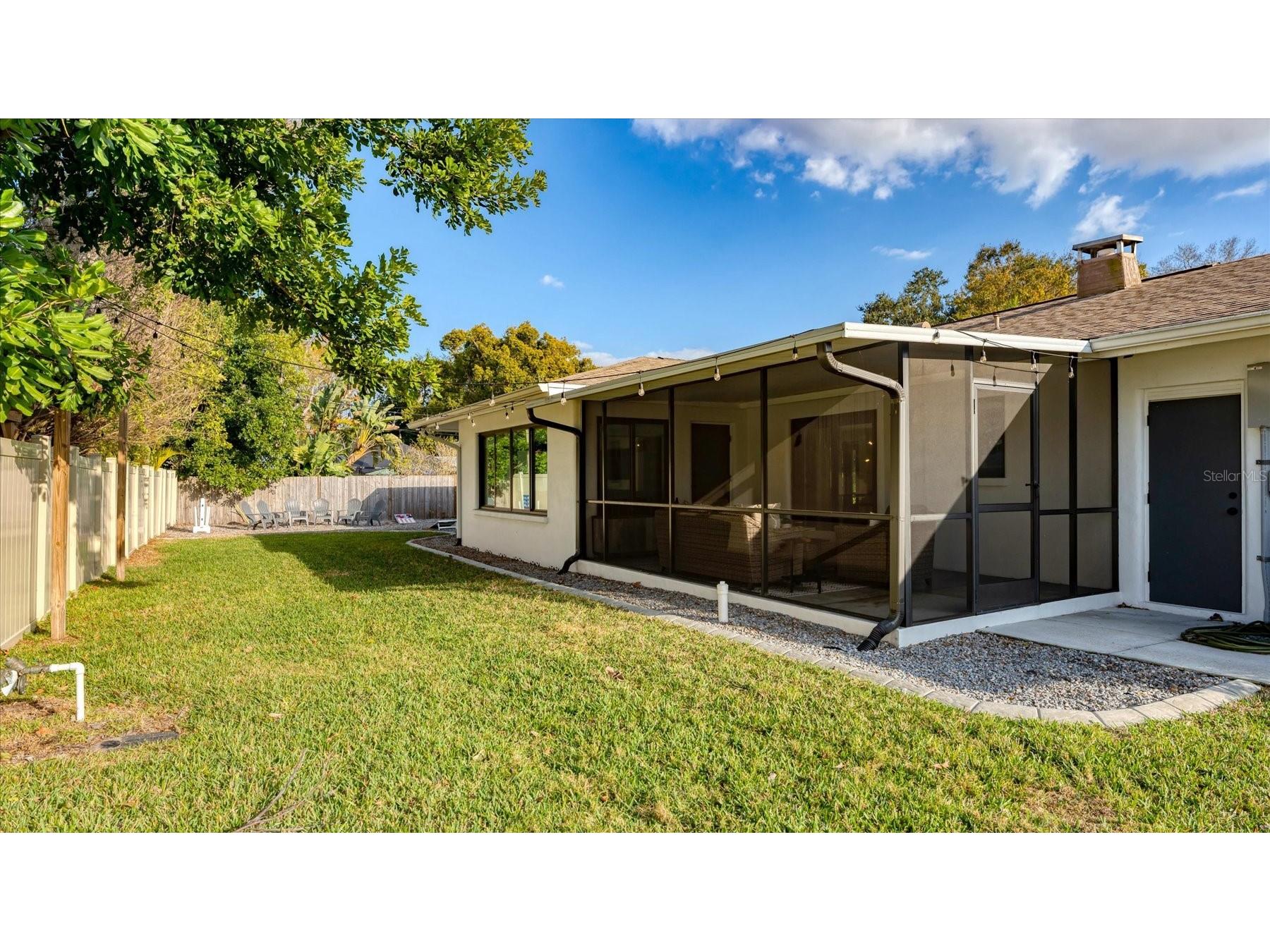 2411 Valencia Drive Sarasota FL 34239 A4683111 image42