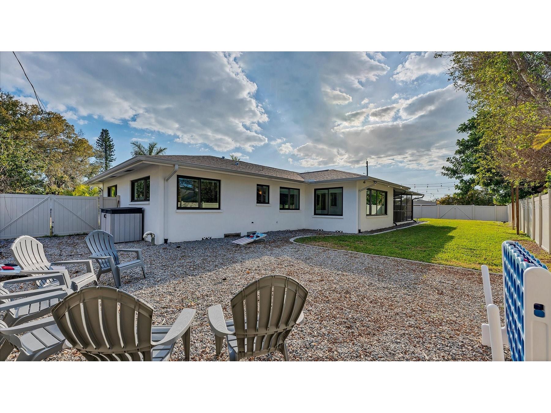 2411 Valencia Drive Sarasota FL 34239 A4683111 image43