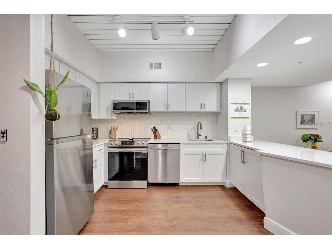 2411 W Horatio Street #526 Tampa FL 33609 TB8436596 image6